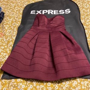 Express strapless dress. Size small. A deep purple/wine color.
